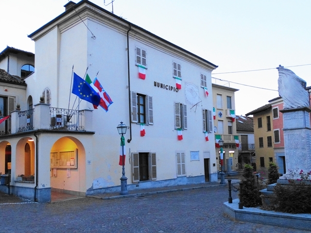Rocchetta Tanaro Town Hall